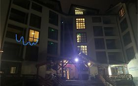 Privat Apartment Hotel Belvedere****